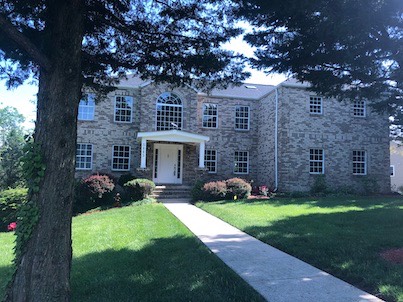 Golf-Course-Laverne-ave- asset Qualify